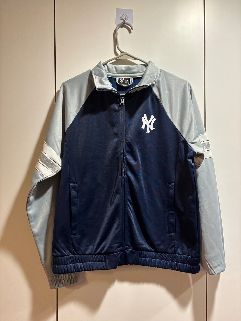 New York Yankees Track Jacket Women’s M Navy Gray Full Zip‎ MLB Glitter Logo